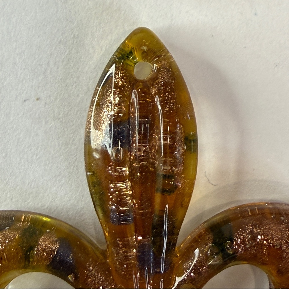Fabulous Murano-Style Glass Fleur-de-Lis Accent Set Gold, Blue, Bronze 2” x 2.5” - Picture 10 of 16